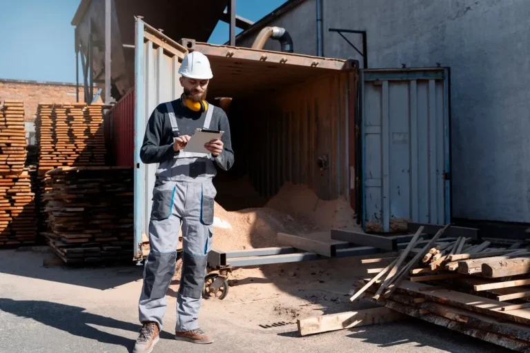 Construction et assemblage d’une maison conteneur moderne